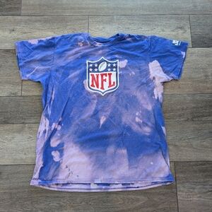 Hanes Nano NFL Tie-Dye XL T-Shirt Bud Light Official Sponsor Football Blue Pink